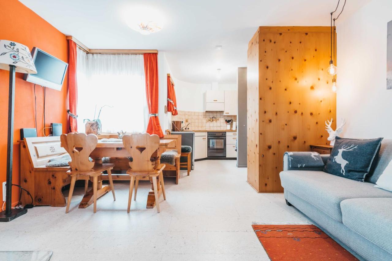 Charming 4 Bed Flat In Flims Apartment Ngoại thất bức ảnh