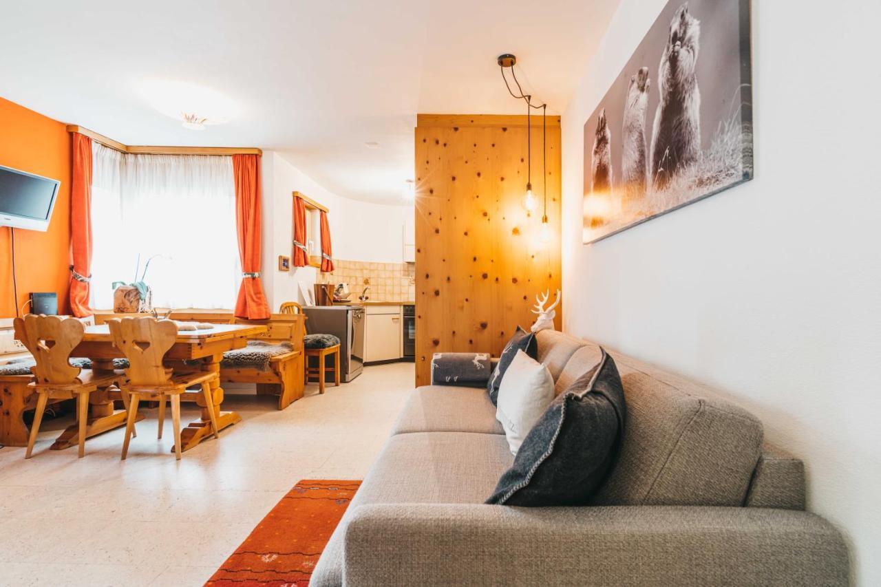 Charming 4 Bed Flat In Flims Apartment Ngoại thất bức ảnh