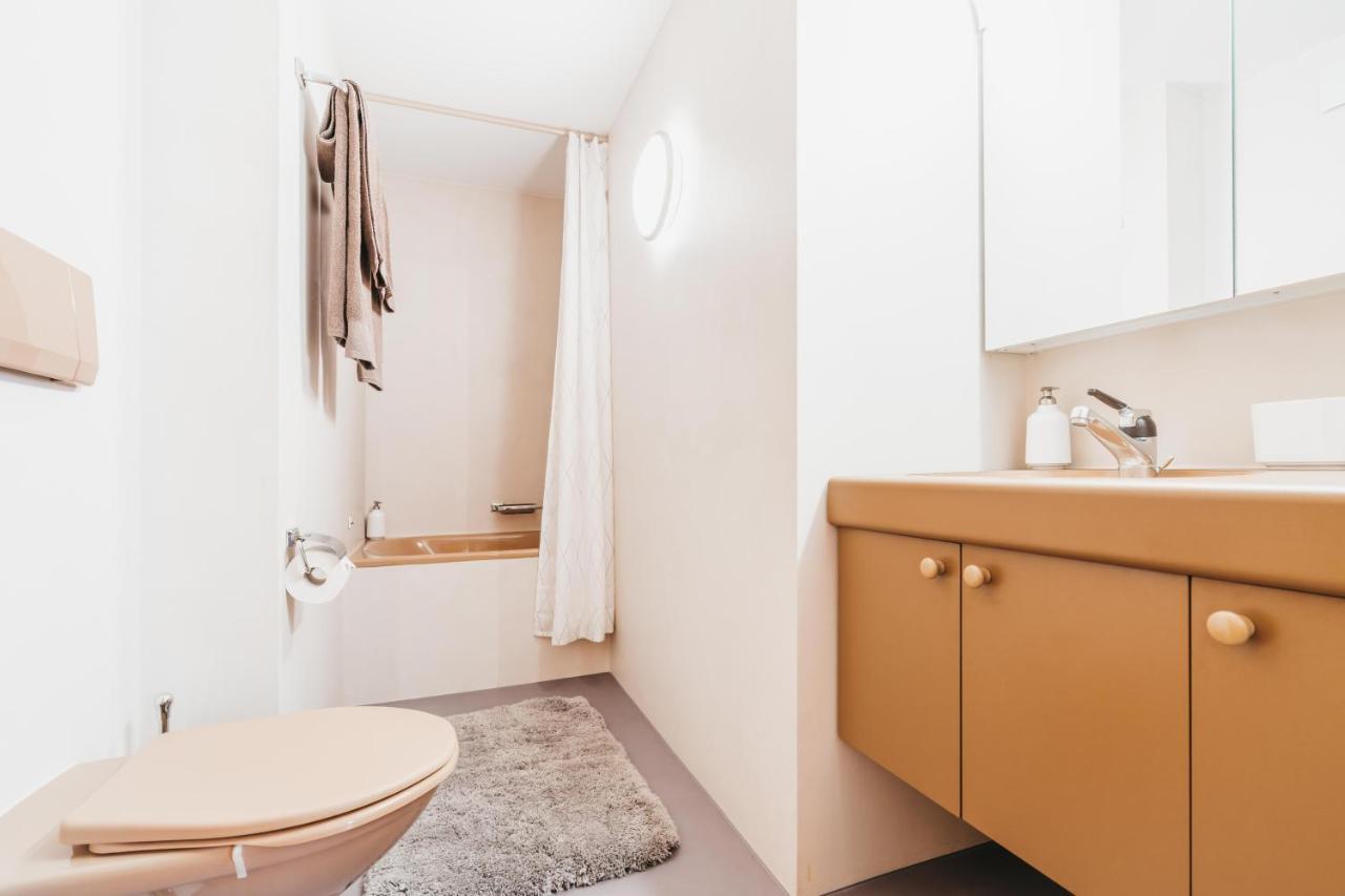Charming 4 Bed Flat In Flims Apartment Ngoại thất bức ảnh