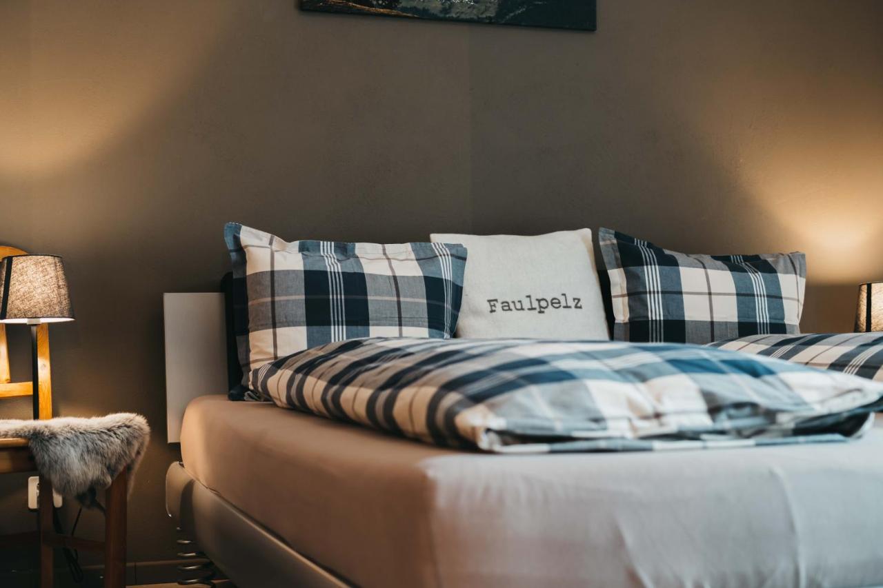 Charming 4 Bed Flat In Flims Apartment Ngoại thất bức ảnh