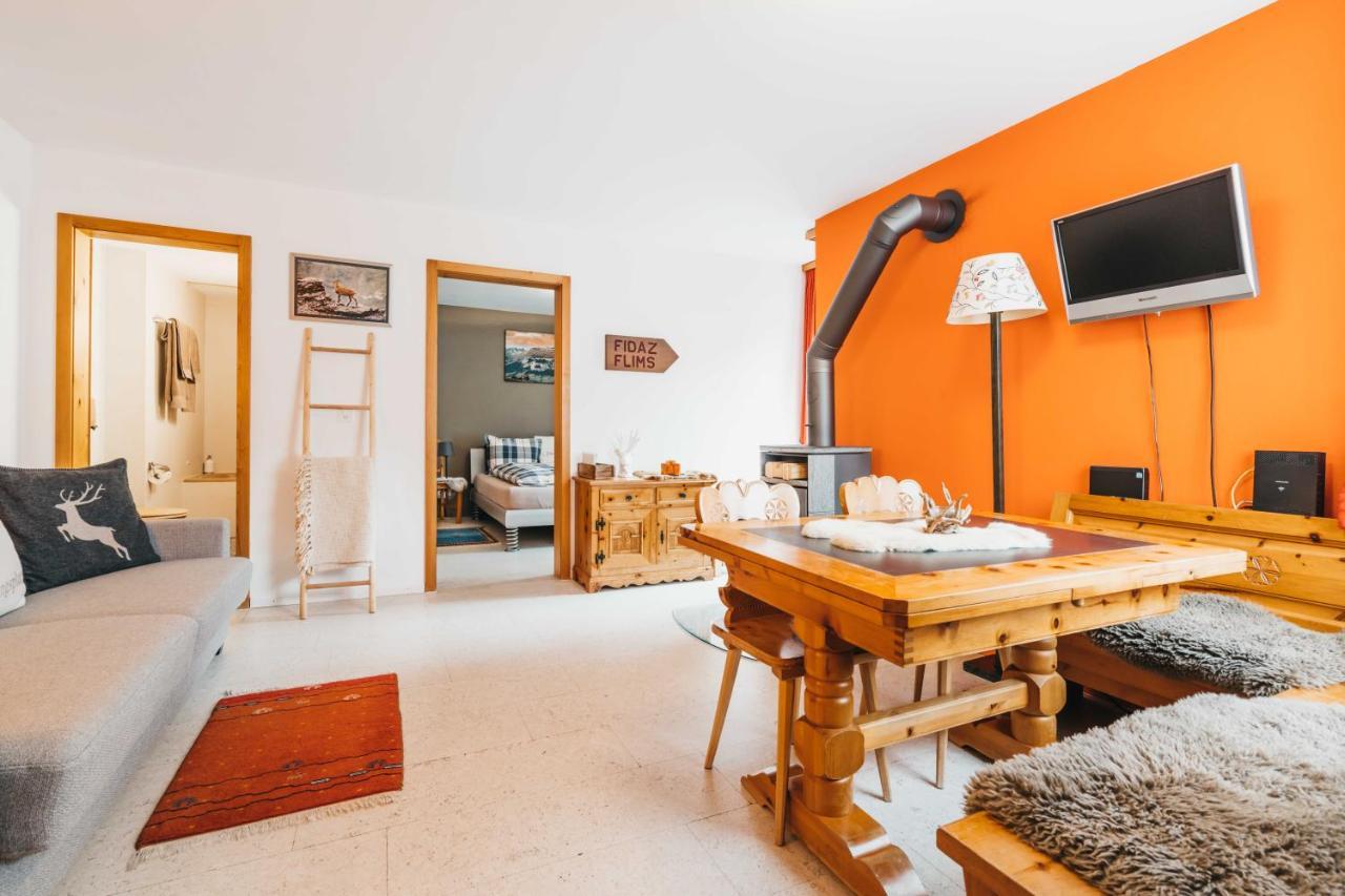 Charming 4 Bed Flat In Flims Apartment Ngoại thất bức ảnh